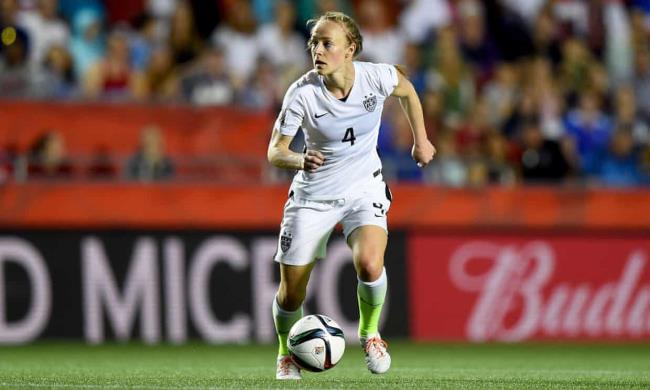 美国传奇贝基·索尔布伦（Becky Sauerbrunn）理应得到她从未寻求过的聚光灯